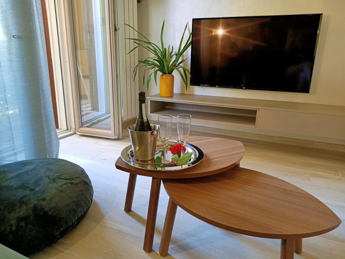 Come A Casa Pretty Apartment Лидо-ди-Остия Экстерьер фото